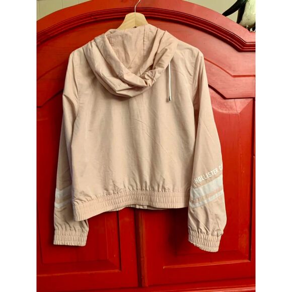 Hollister California Size Medium Dusty Pink Windbreaker Jacket Arm Spellout EUC - Picture 2 of 4